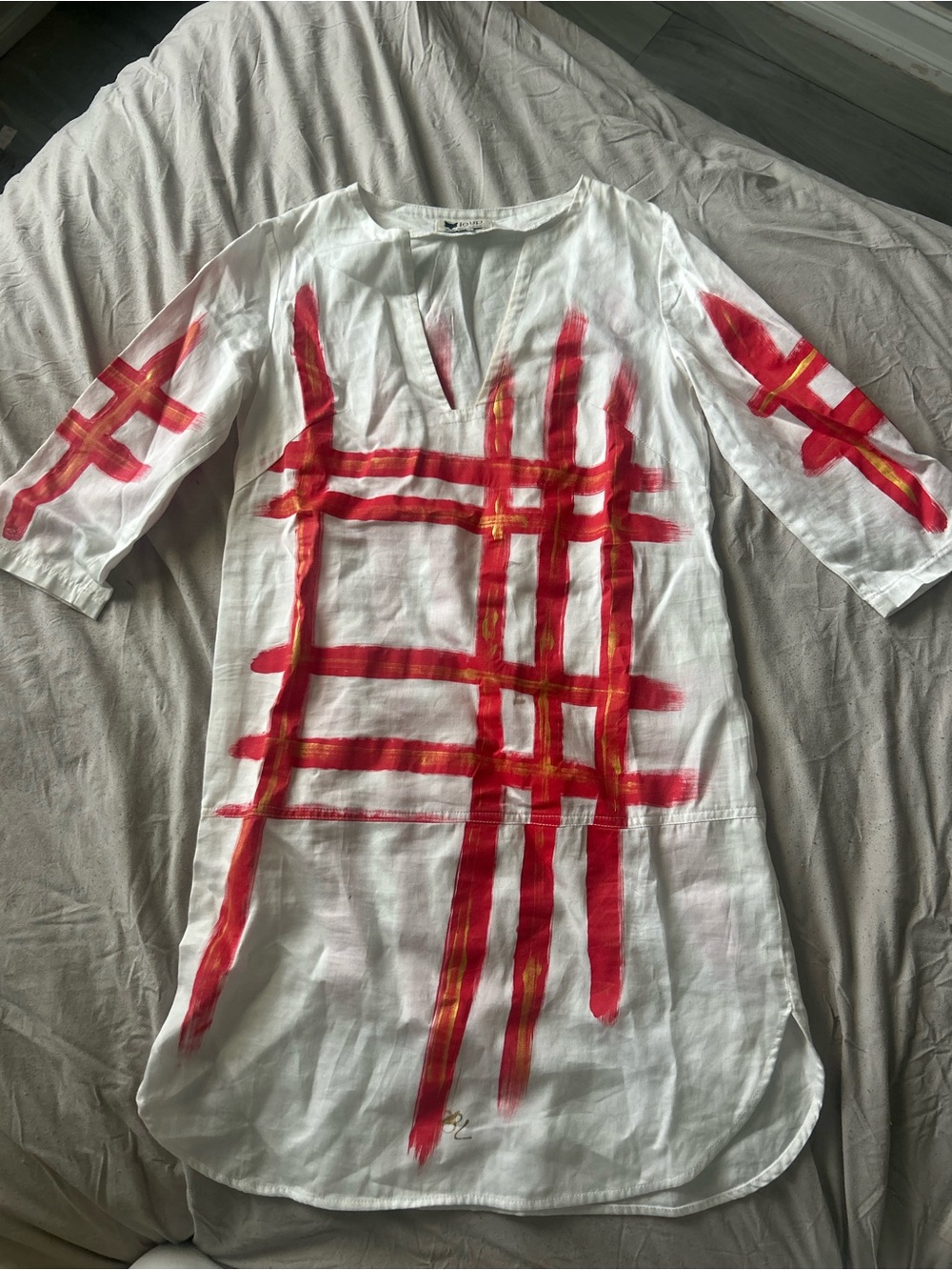 Loup Vintage French White Tunic with Red & Gold Brushstroke Plaid